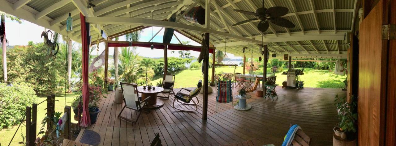 Tierra Oscura El Toucan Loco Floating Lodges المظهر الخارجي الصورة